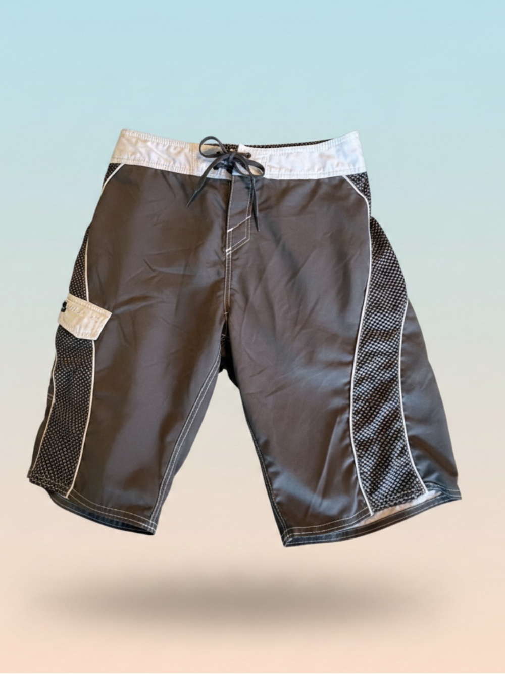O'Neill Gray and White Men’s Swim Trunks